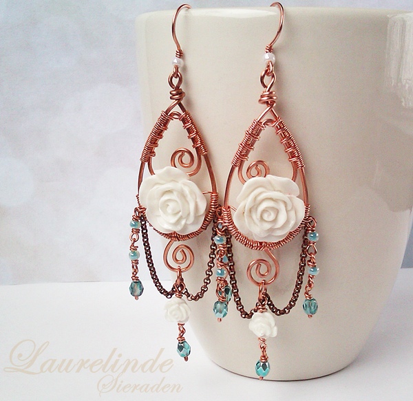 sierlijke rozen oorbellen