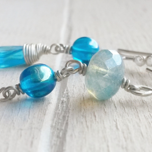 prachtige blauwe kralen